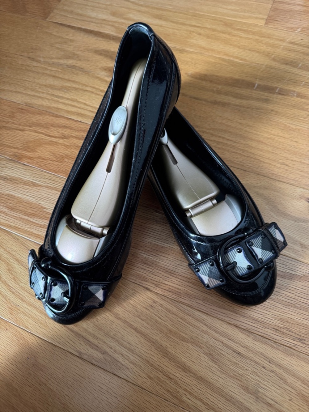 Burberry Black Patent Leather Flats with Check Fabric Buckle
